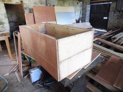 A hive with external cladding finished in plywood